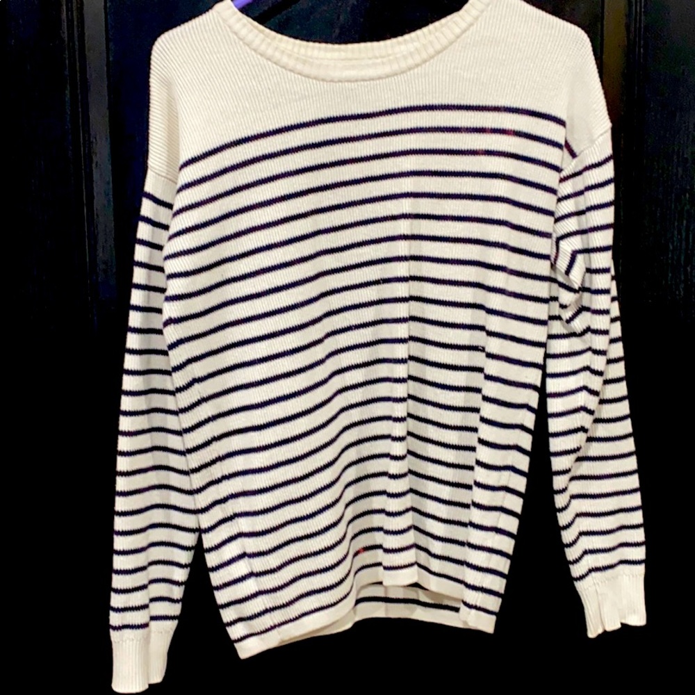 Black and white sweater